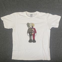 Kaws Uniqlo Tee 