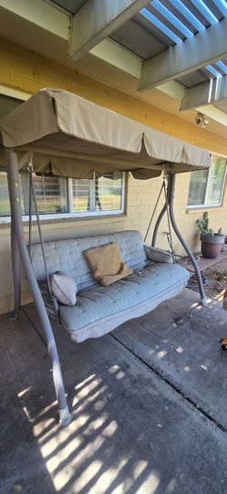 Outdoor swing