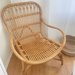 Rattan Chair - Like New  Super Comfortable