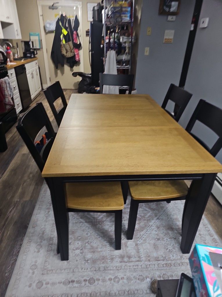 Dining Table & Chairs Best Offer Must Go