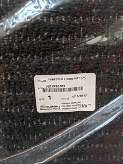 New Subaru Forester Floor Mat Carpet Set