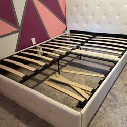 Full Size Bed Frame With Head Board 