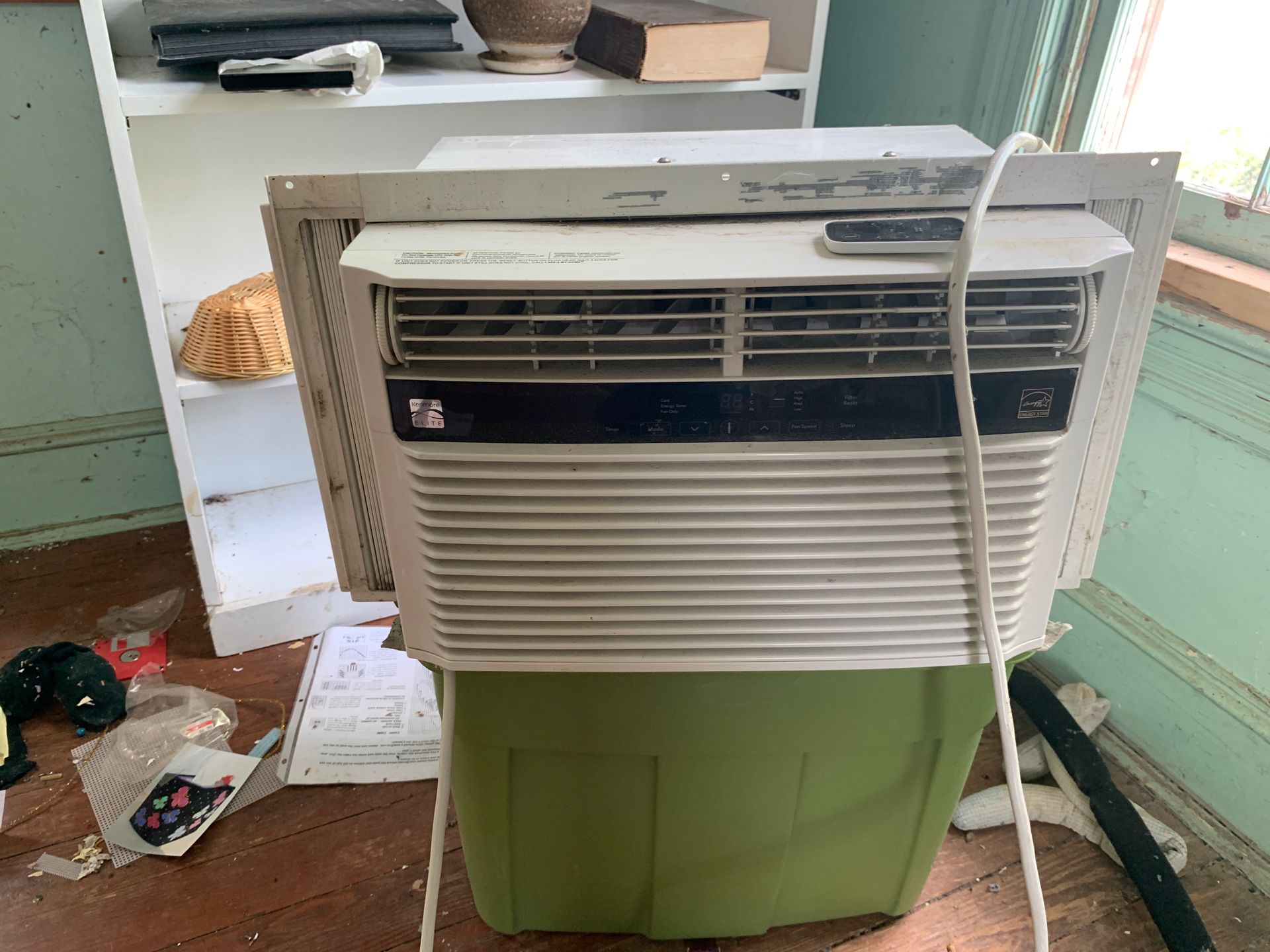 Window AC unit