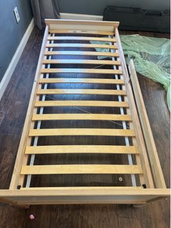 Kid bed tiny