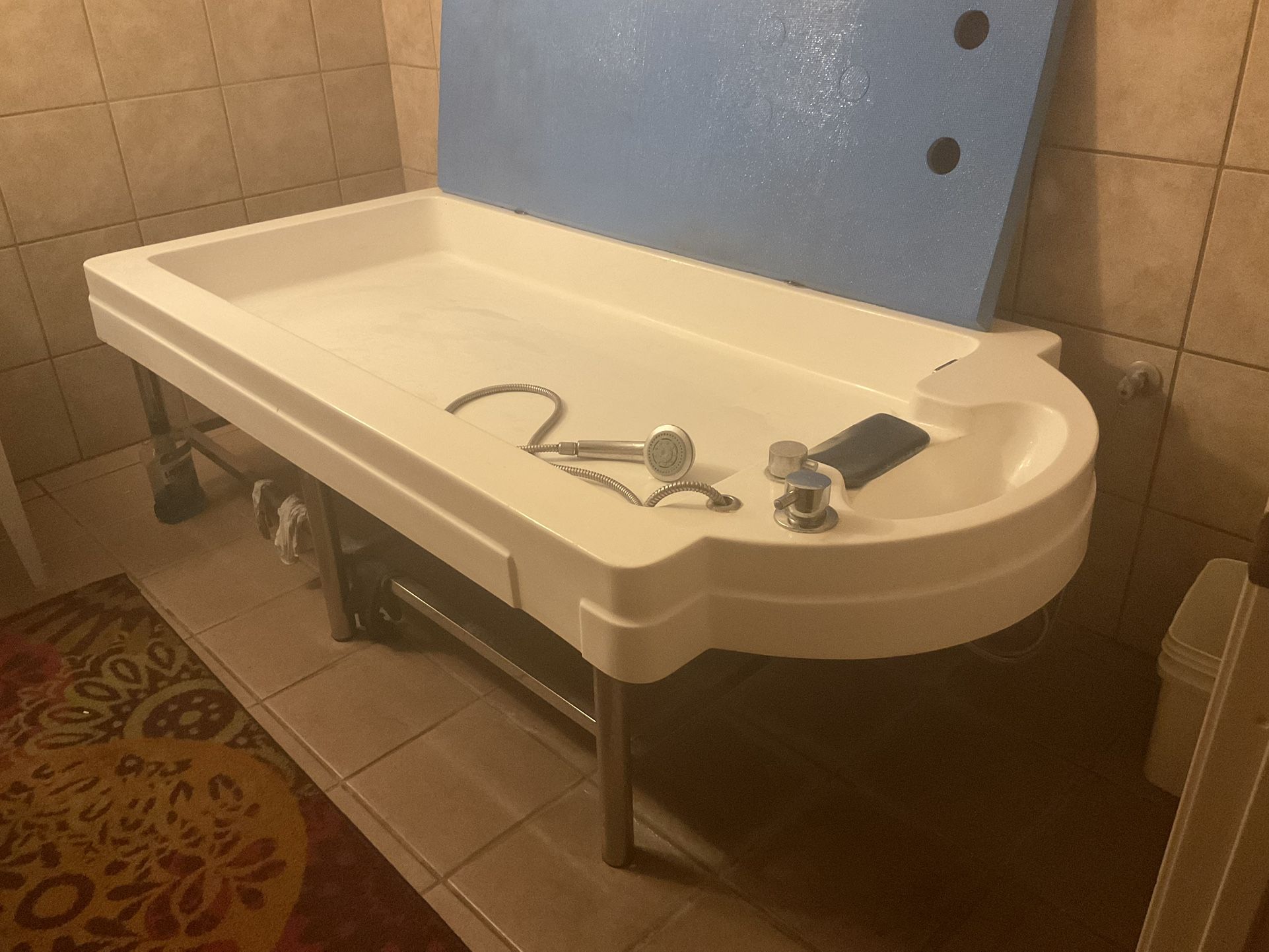 Table Shower