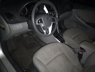 2012 Hyundai Accent