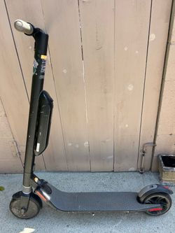 Electric scooter- perfect for summer!