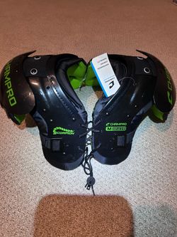 Champro Scorpion Youth Football Shoulder Pads Size M Best For Kids 80-100lbs NWT
