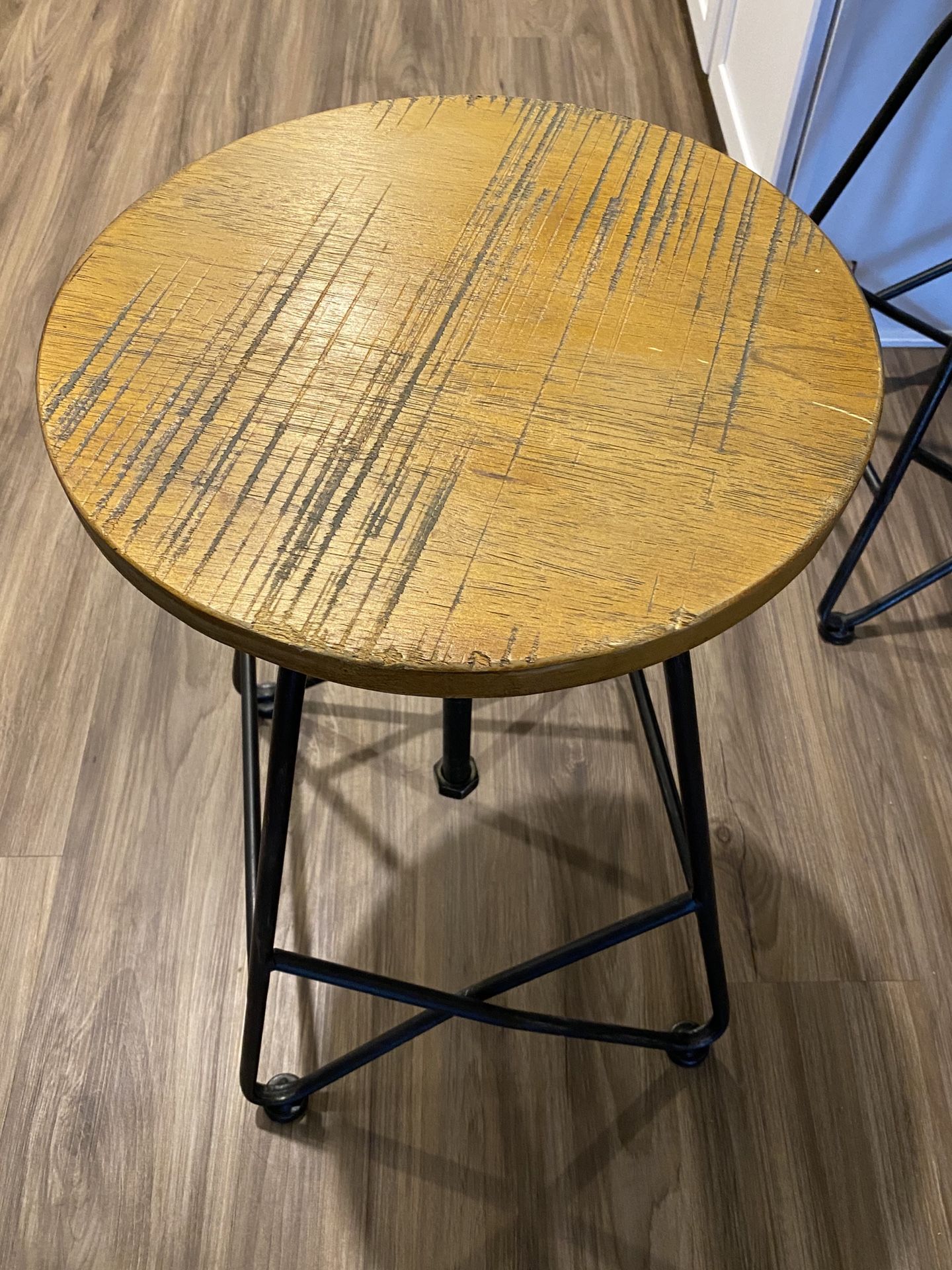 Adjustable Wooden Barstools (4)