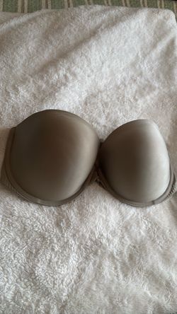 VICTORIA’S SECRET 38DD