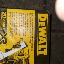 Dewalt 20v Max Xr 3/8" Impact With Hog Ring Anvil