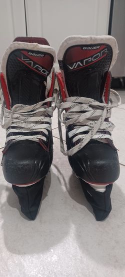 Bauer Vapor X2.7 Size 5 Hockey Skates