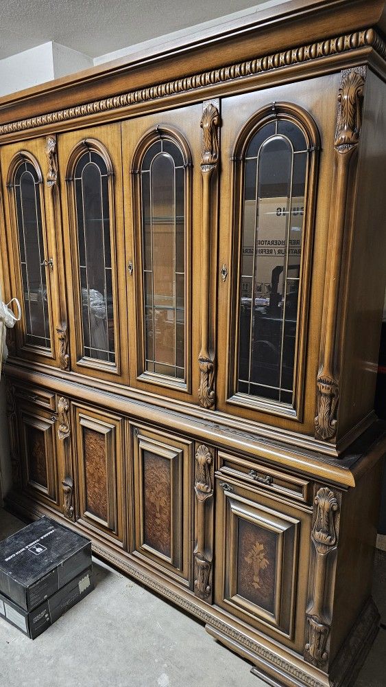 Tall Antique Cabinet Solid Wood / China Cabinet