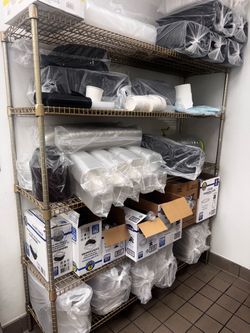 Commercial wire storage rack