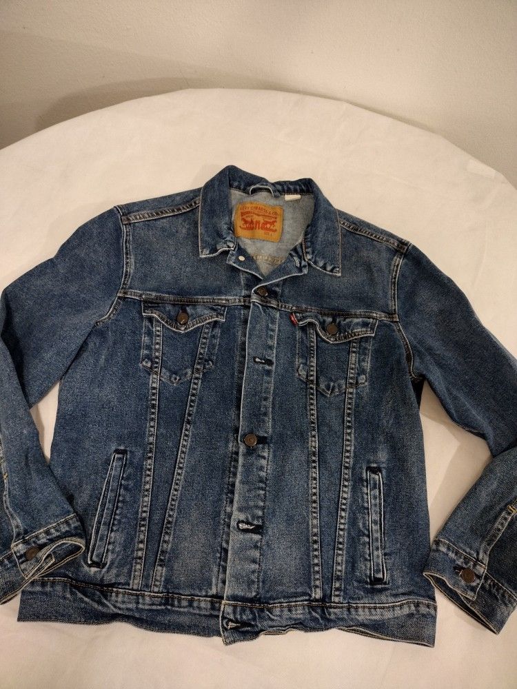 Levi Jean Jacket Large 