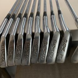 Set/Vintage PGA Ryder Cup Golf Clubs, RH