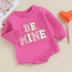 Valentines Day Outfit Cute Heart Sweatshirts onesie 