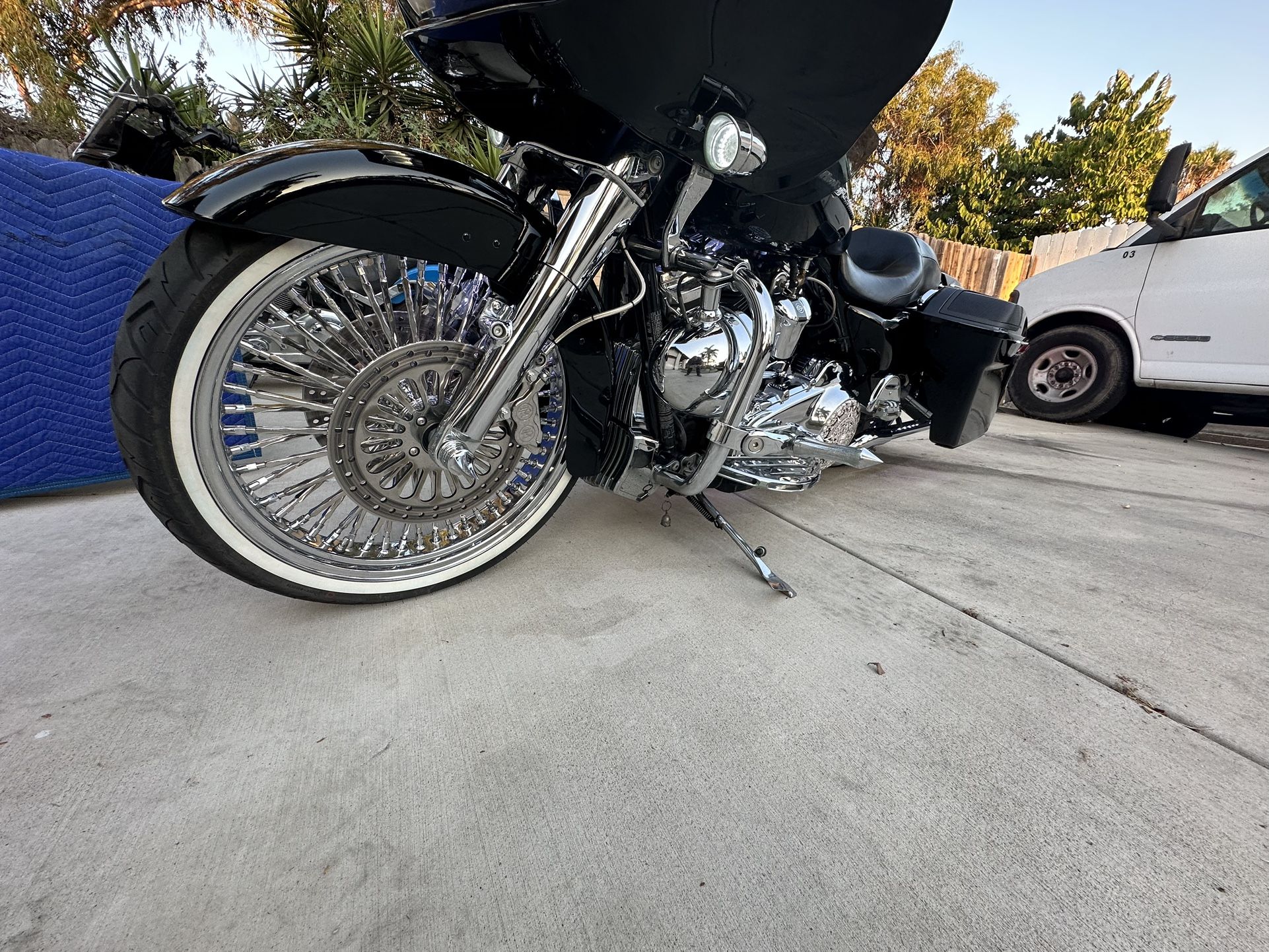 2018 HARLEY DAVIDSON ROAD GLIDE