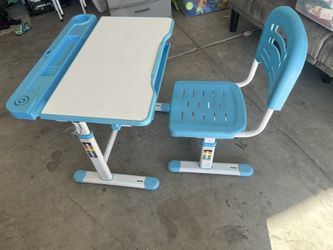 Children’s Art Desk
