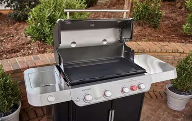 Weber Genesis Grill 400 Series Rust-Resistant Griddle Insert