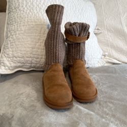 Women’s Ugg Cambridge Chestnut Boots Size 8
