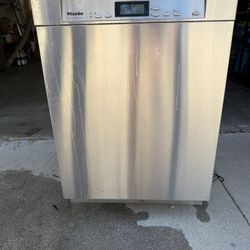 Miele Excella Series Dishwasher