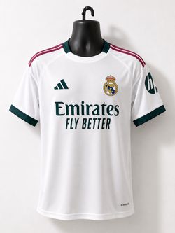 26/27 Real Madrid home Jersey new with tag