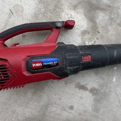 TORO PowerJet F700 Vacuum & Leaf Blower