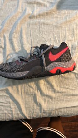 Nikes size 11