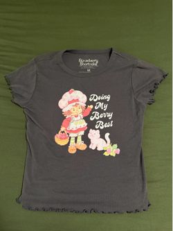 Grey Strawberry Shortcake Top