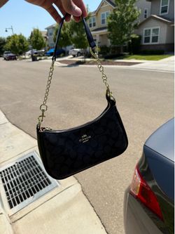 black coach purse