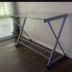 Computer Desk/ Tv Stand 