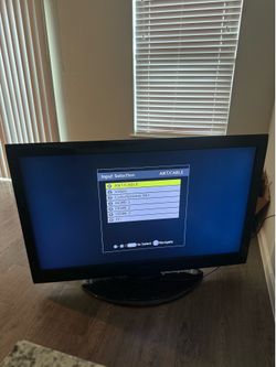 55” Toshiba 1080p LCD TV - Works Great - 3 HDMI Inputs - $50 OBO