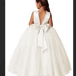 beand new ivory dress
