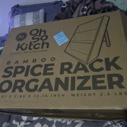 New ,Oh So Kitchen Spice Rack
