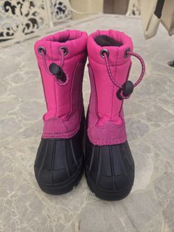 Totes Snow Boots. Size 8