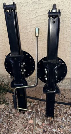 Lippert Scissor Stabilizer Jacks with Handle - 30" Lift - 5,000 lbs Each - Qty 2