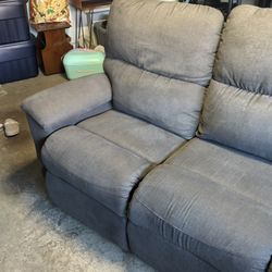 La-Z Boy Reclining Couch