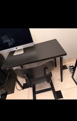 Computer desk & chair