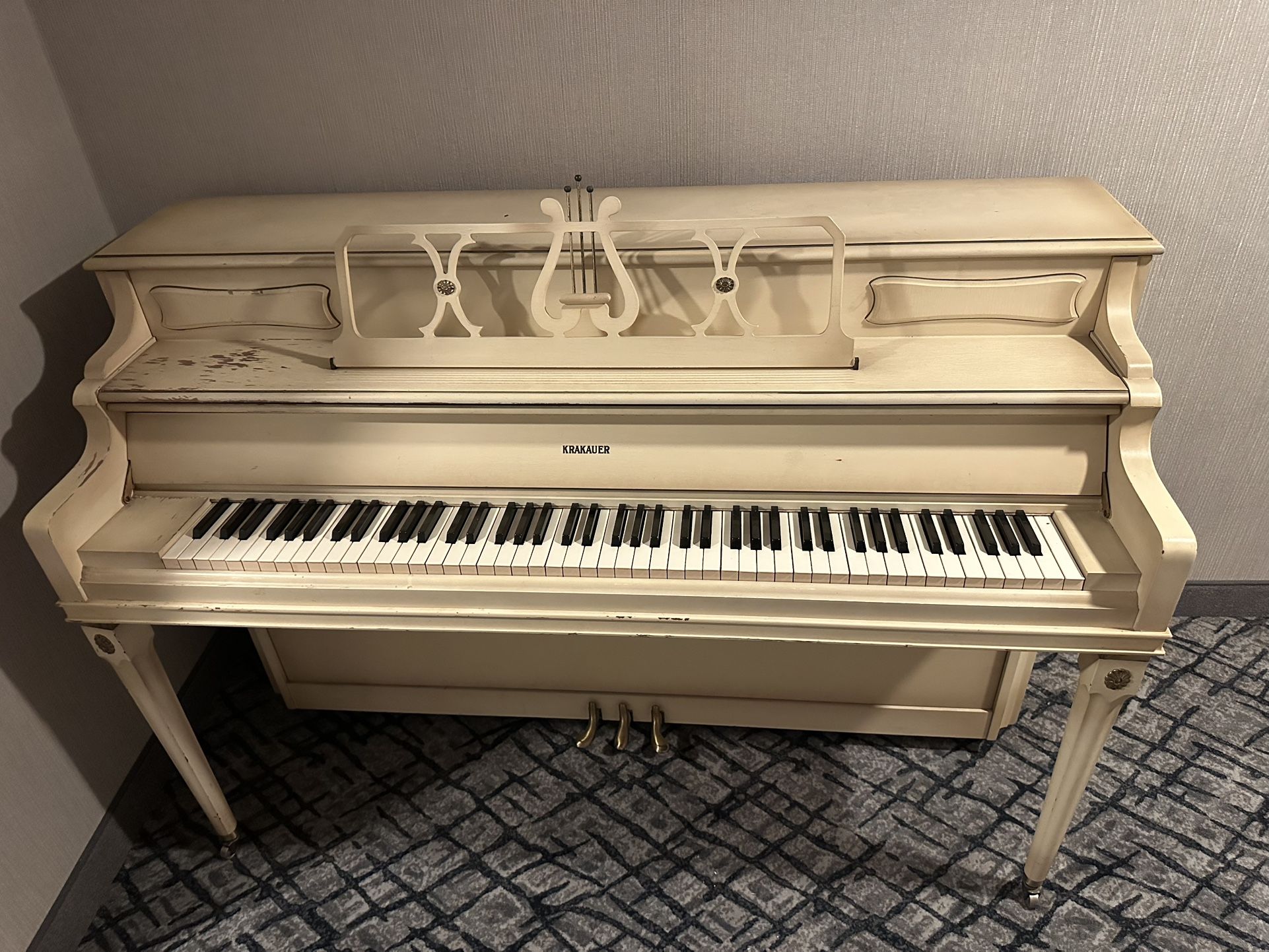 krakauer piano 82595