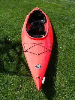 Perception Acadia II 14.0 Tandem Kayak Comes with everything you need for Kayaking.
