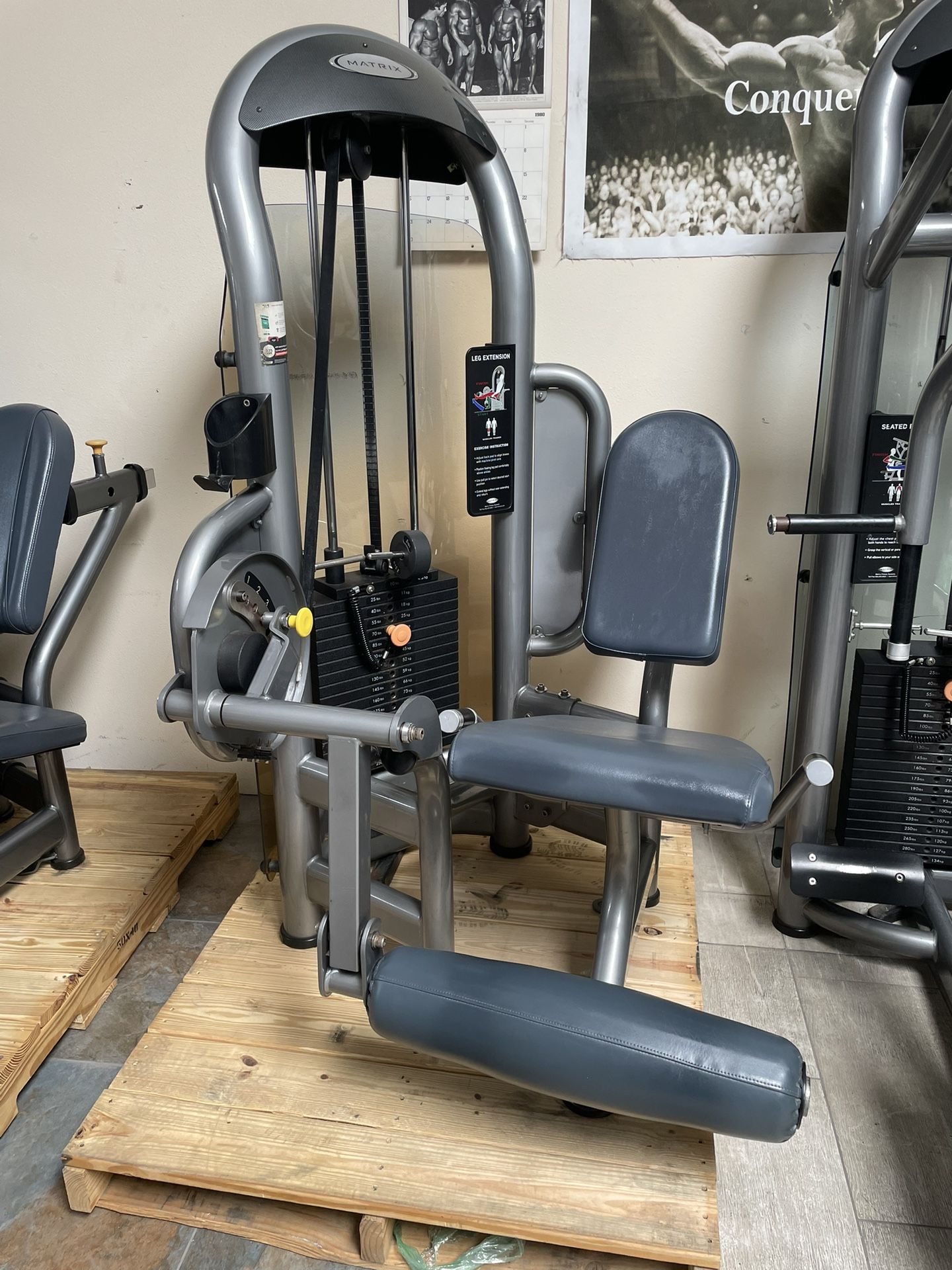Matrix Leg Extension Exercise Workout Equipment