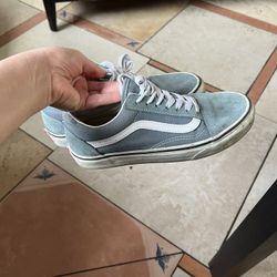 Size 6 Vans Women’s Shoes 