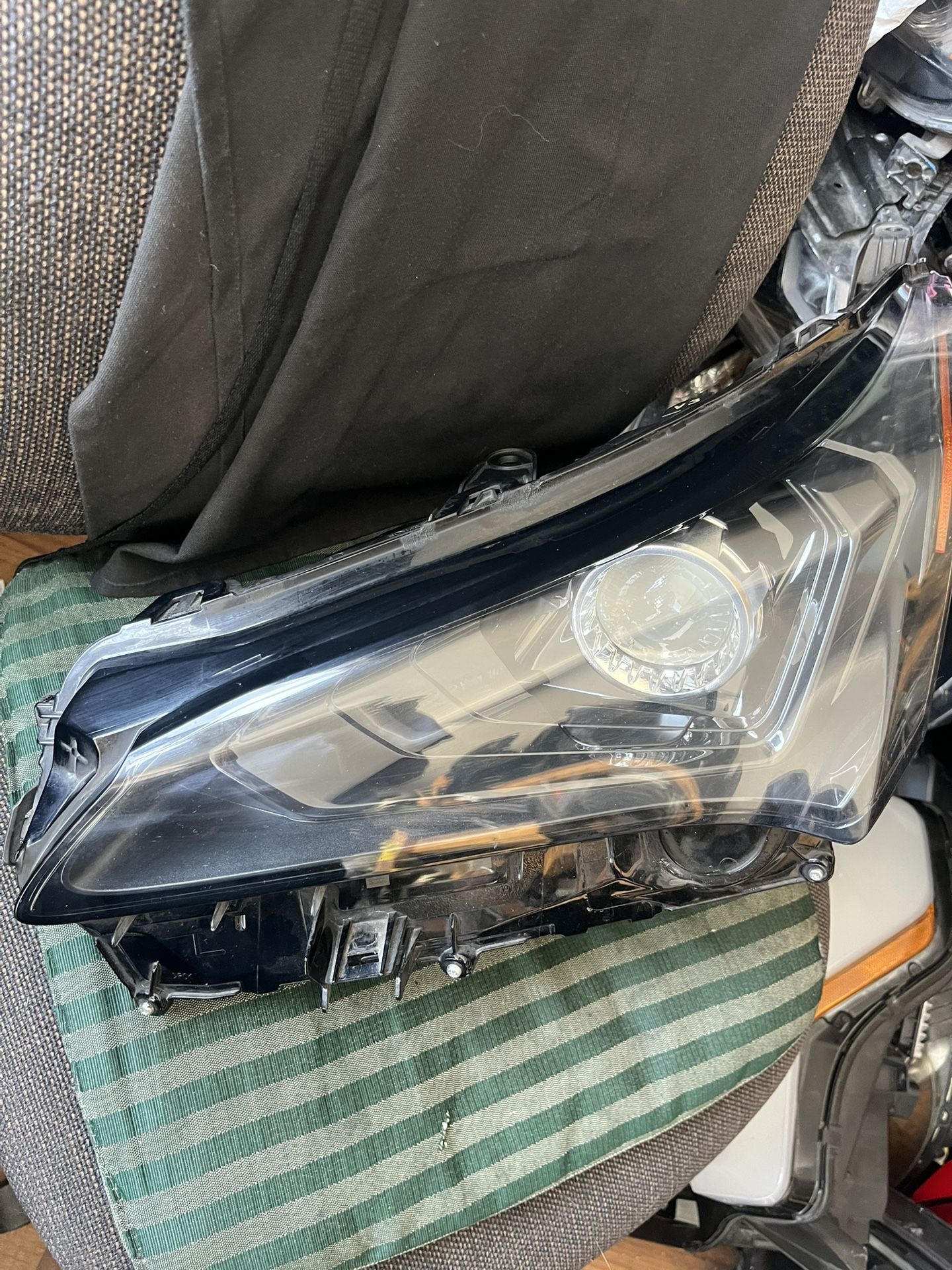 2020 LEXUS NX LEFT HEADLIGHT