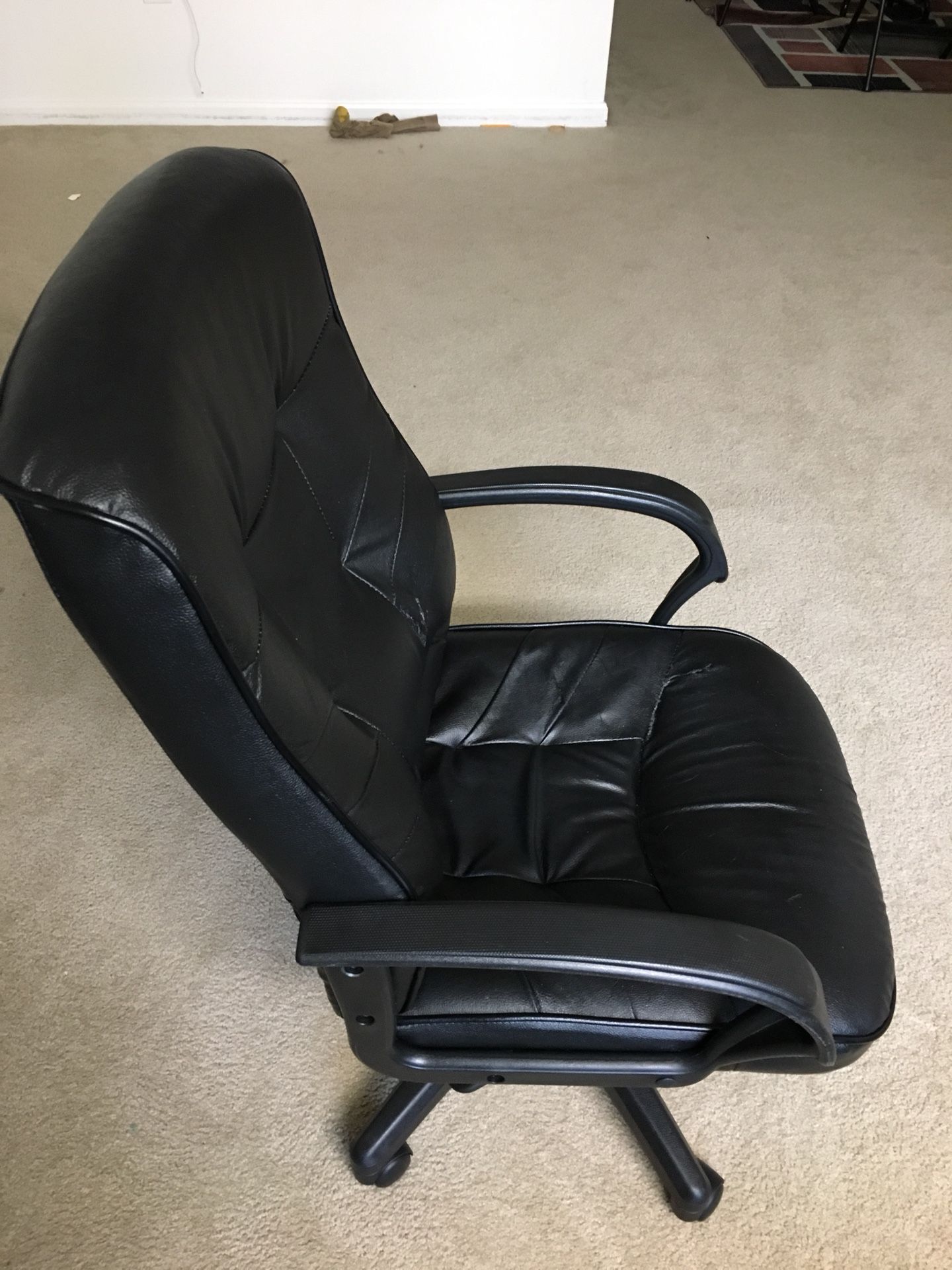 Computer chair