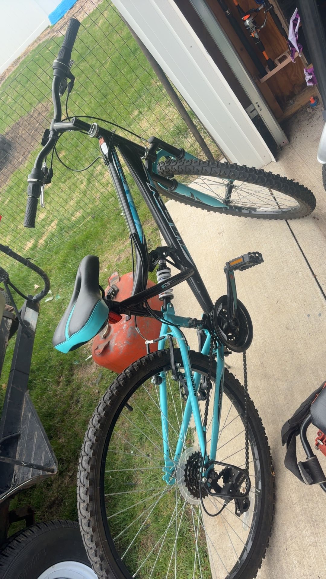 Huffy 26 In Trail Runner Mountain Bike