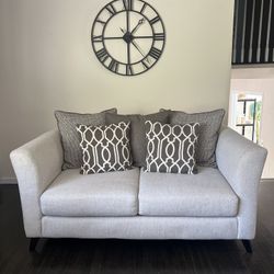 Sofa & Loveseat 