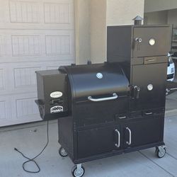 Louisiana Grills Champion Series Smoker Bbq