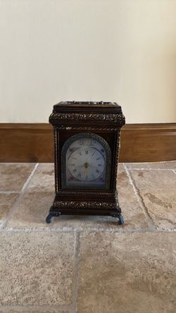 Antique-Style Ornate Mantel Clock