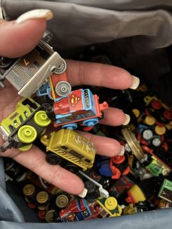 Thomas the train minis